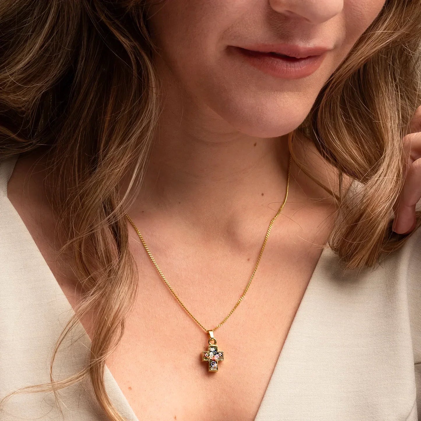 CROSS PENDANT - MICROMOSAIC JEWELRY - GOLDEN METAL