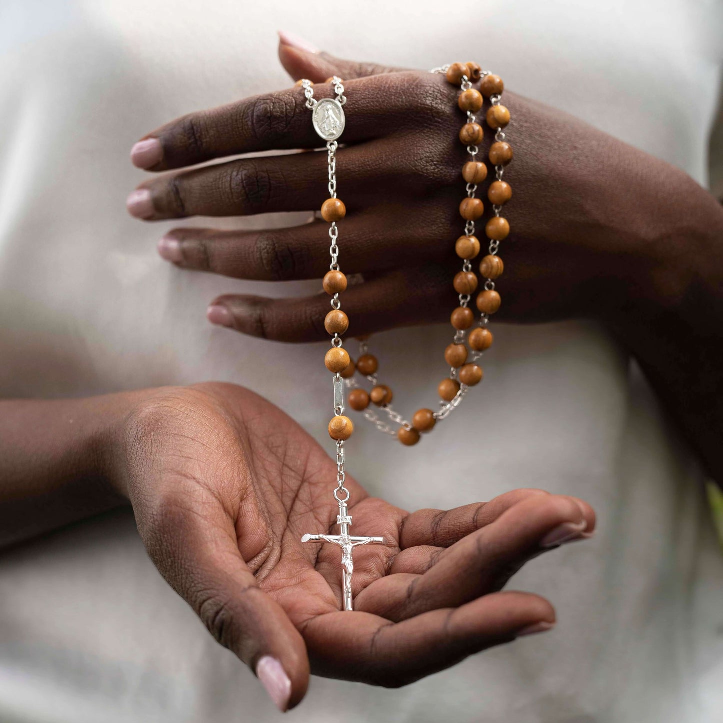 OLIVE WOOD BEADS ROSARY - SILVER